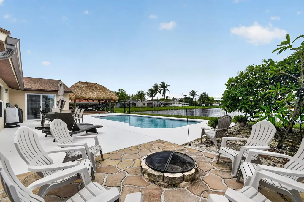 5363 Benjamin Avenue Boynton Beach FL 33472