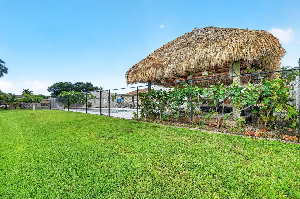 5363 Benjamin Avenue Boynton Beach FL 33472