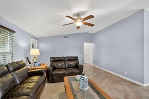 5363 Benjamin Avenue Boynton Beach FL 33472