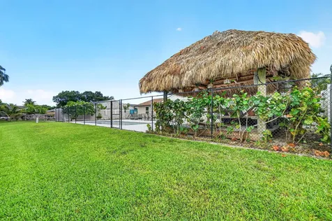 5363 Benjamin Avenue Boynton Beach FL 33472