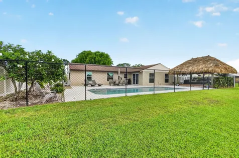 5363 Benjamin Avenue Boynton Beach FL 33472