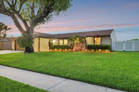 5363 Benjamin Avenue Boynton Beach FL 33472