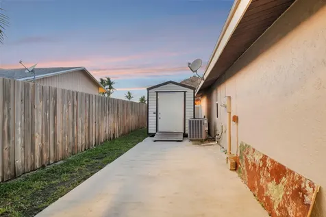 5363 Benjamin Avenue Boynton Beach FL 33472