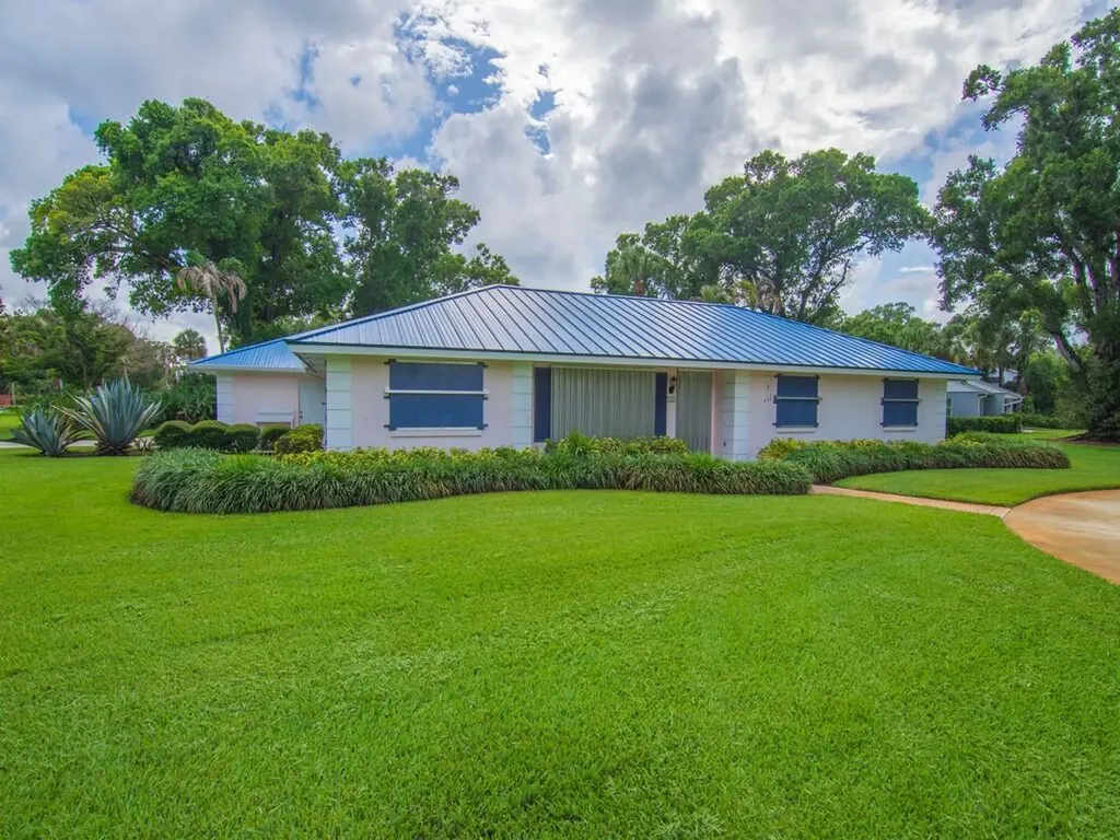 2301 Avalon Avenue Vero Beach FL 32960