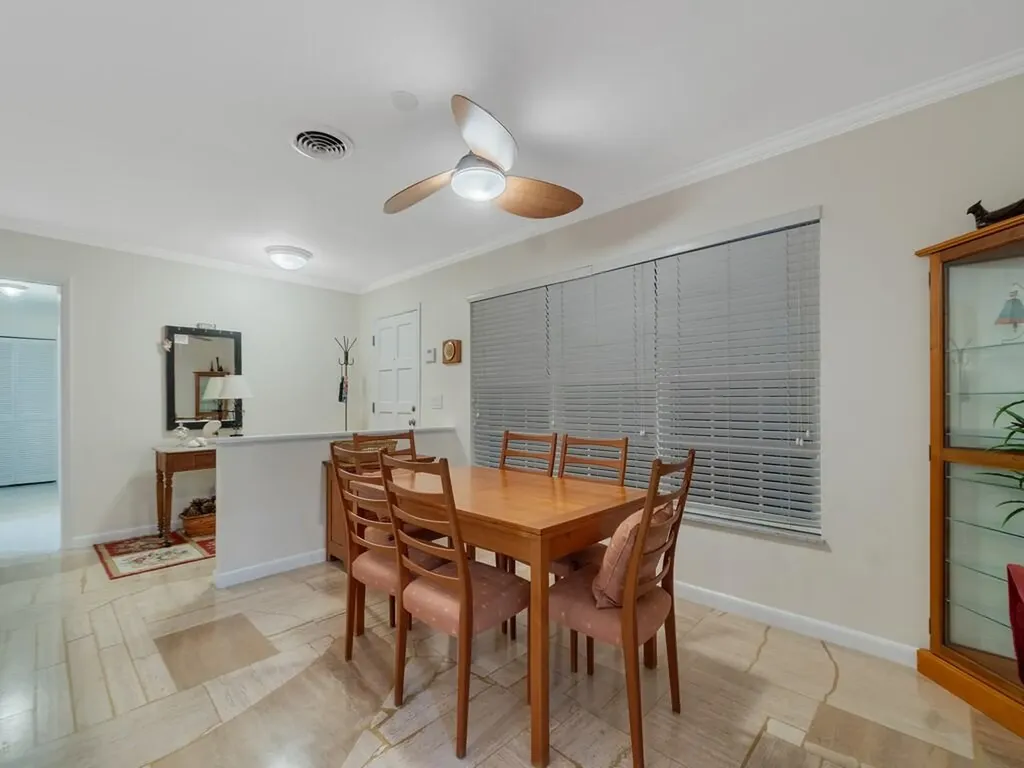 2301 Avalon Avenue Vero Beach FL 32960