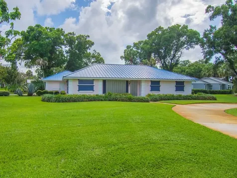 2301 Avalon Avenue Vero Beach FL 32960