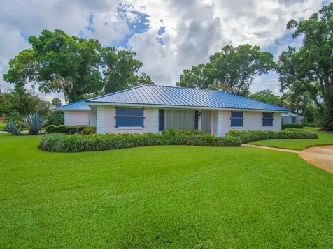 2301 Avalon Avenue Vero Beach FL 32960