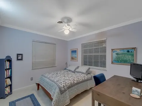 2301 Avalon Avenue Vero Beach FL 32960