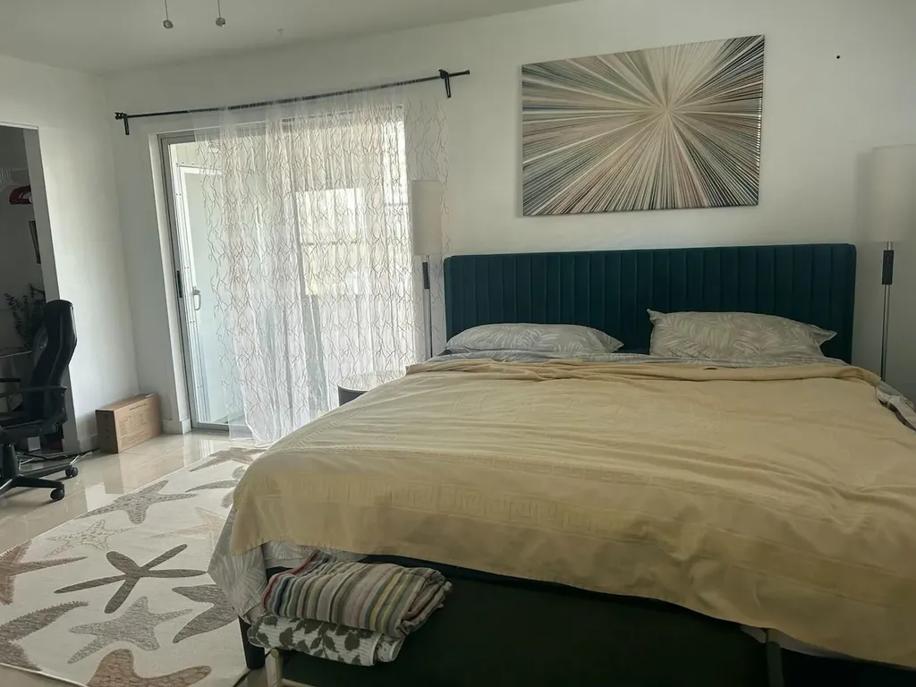 686 Brittany Delray Beach FL 33446