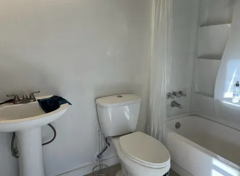 686 Brittany Delray Beach FL 33446