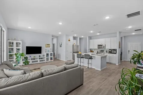 2063 SE South Buttonwood Drive Port St Lucie FL 34952