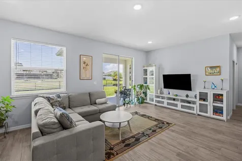 2063 SE South Buttonwood Drive Port St Lucie FL 34952