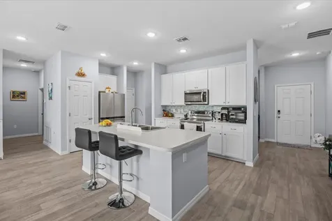 2063 SE South Buttonwood Drive Port St Lucie FL 34952