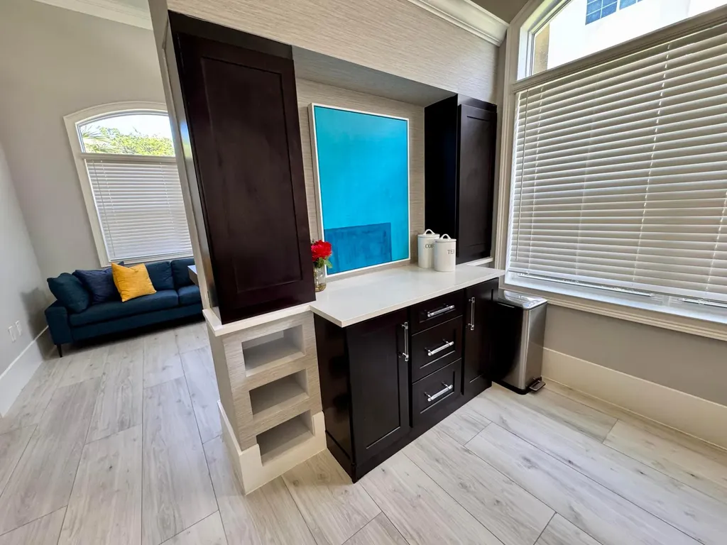 9857 Baywinds West Palm Beach FL 33411