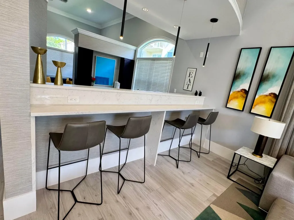 9857 Baywinds West Palm Beach FL 33411