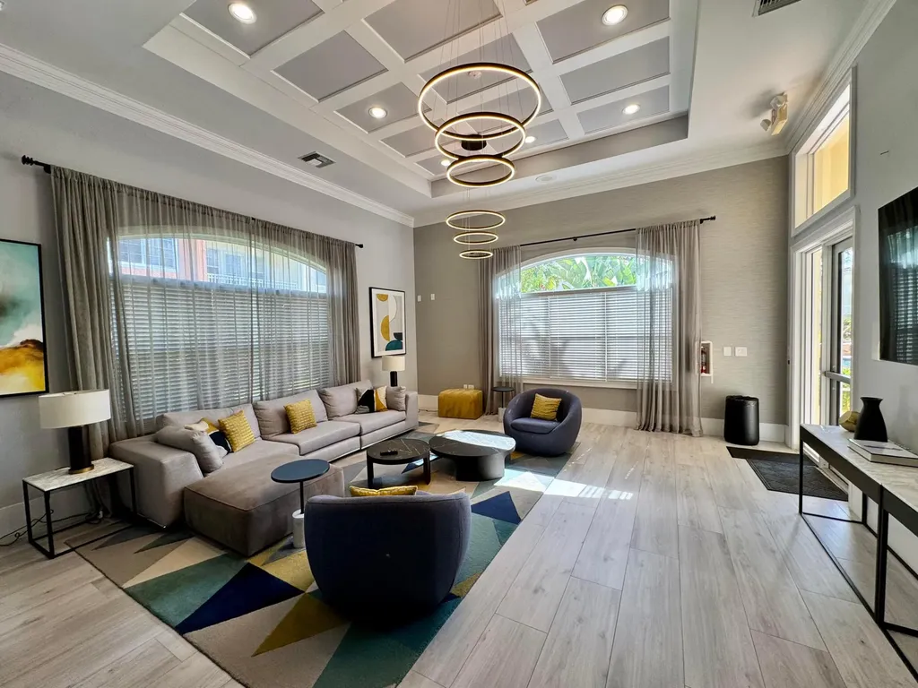 9857 Baywinds West Palm Beach FL 33411