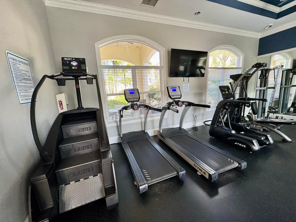 9857 Baywinds West Palm Beach FL 33411