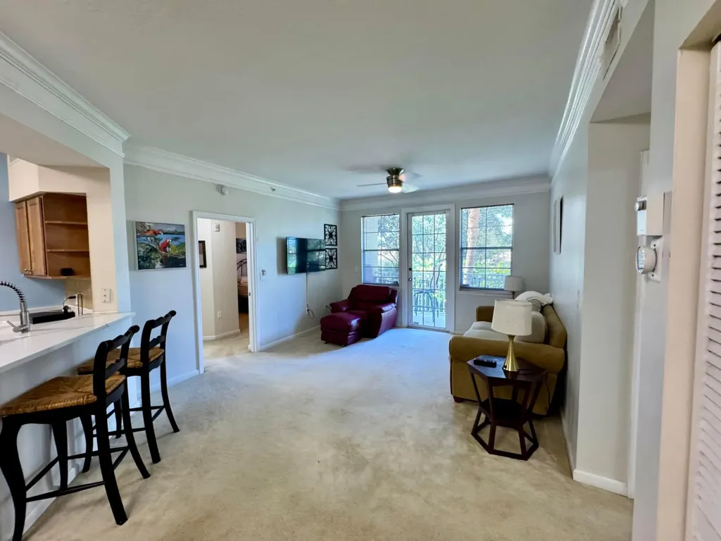 9857 Baywinds West Palm Beach FL 33411