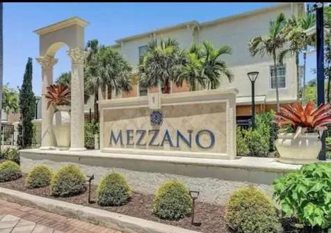 9857 Baywinds West Palm Beach FL 33411