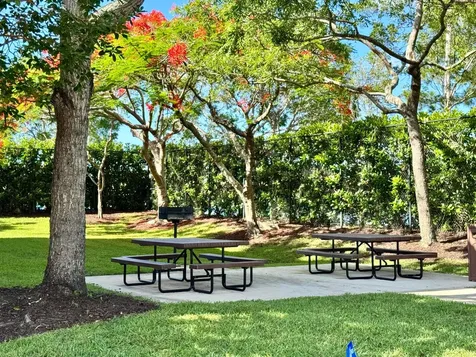 9857 Baywinds West Palm Beach FL 33411