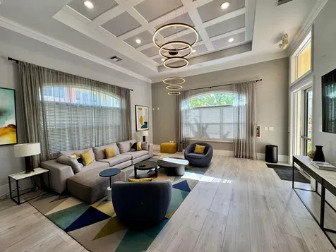 9857 Baywinds West Palm Beach FL 33411
