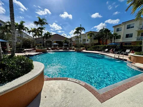 9857 Baywinds West Palm Beach FL 33411
