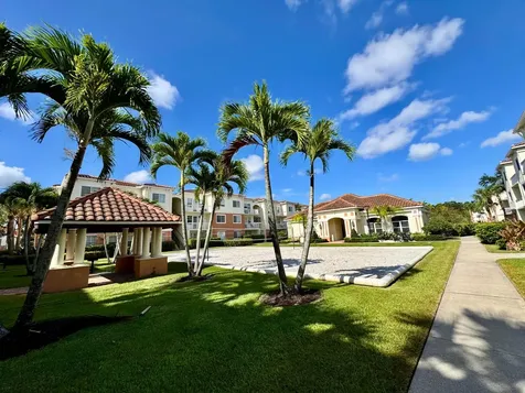 9857 Baywinds West Palm Beach FL 33411