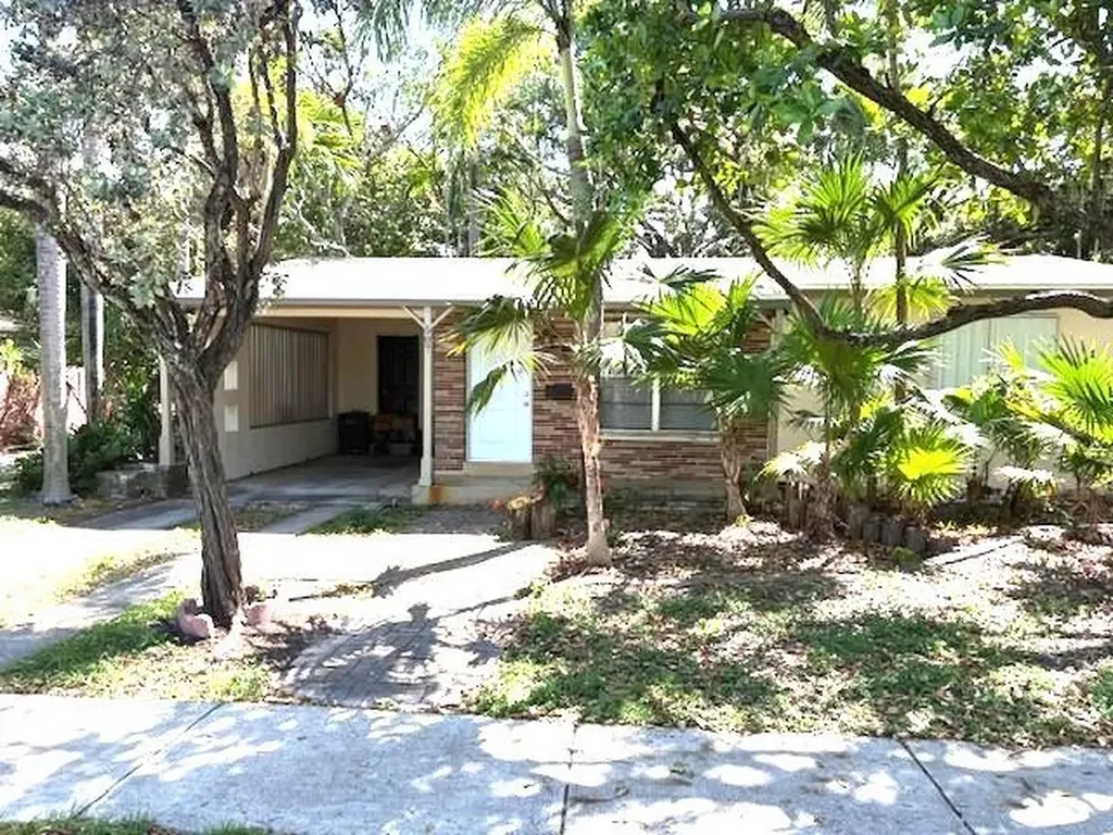 507 SW 2nd Avenue Dania Beach FL 33004
