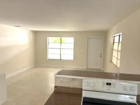 507 SW 2nd Avenue Dania Beach FL 33004