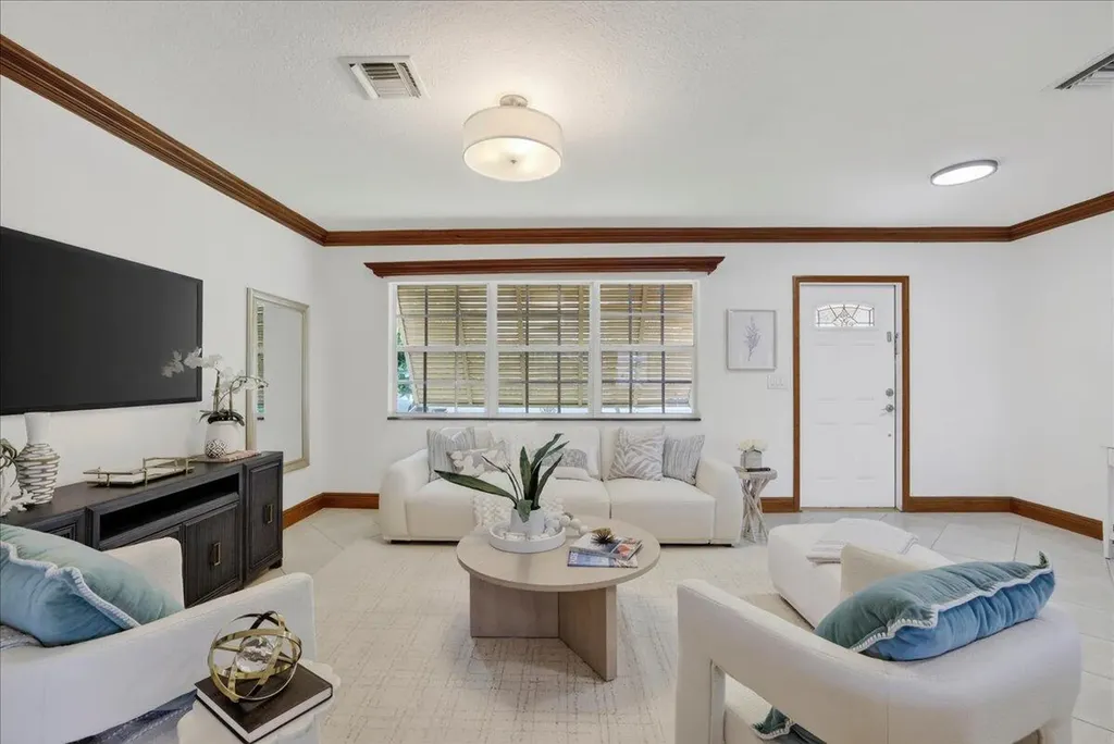 7 Tam O Shanter Lane Boca Raton FL 33431