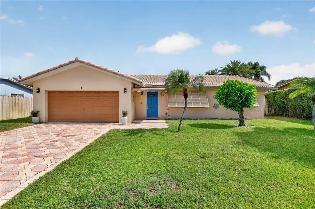 7 Tam O Shanter Lane Boca Raton FL 33431