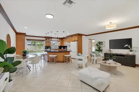 7 Tam O Shanter Lane Boca Raton FL 33431