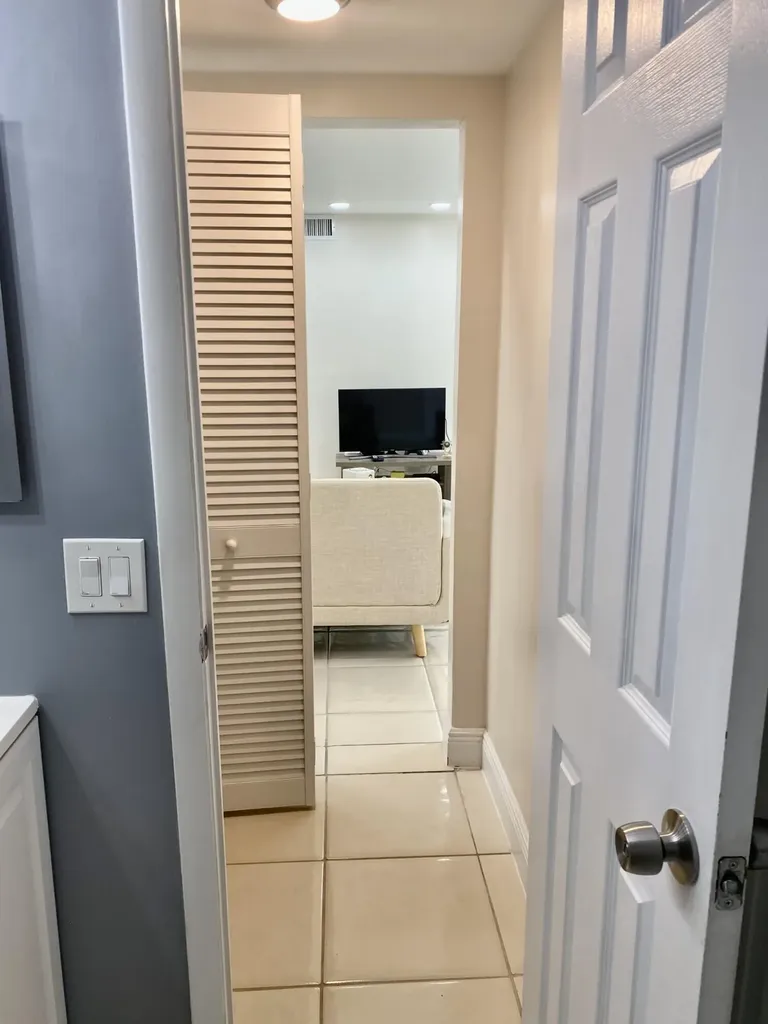 4501 Fountains Drive S Lake Worth FL 33467