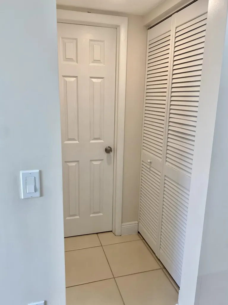 4501 Fountains Drive S Lake Worth FL 33467