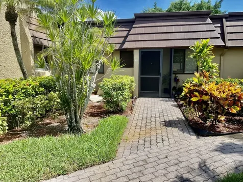 4501 Fountains Drive S Lake Worth FL 33467