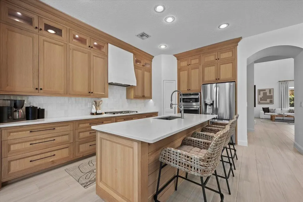 2104 Spring Court Palm Beach Gardens FL 33410