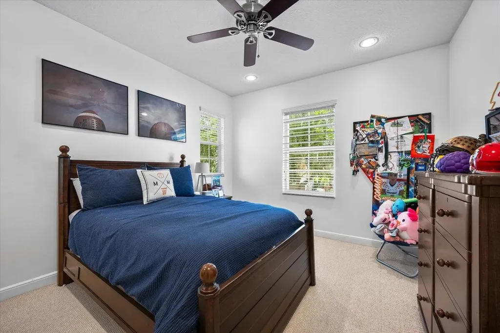 2104 Spring Court Palm Beach Gardens FL 33410