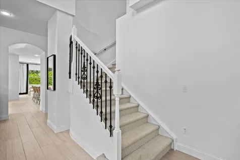 2104 Spring Court Palm Beach Gardens FL 33410