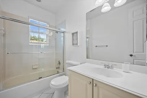 2104 Spring Court Palm Beach Gardens FL 33410