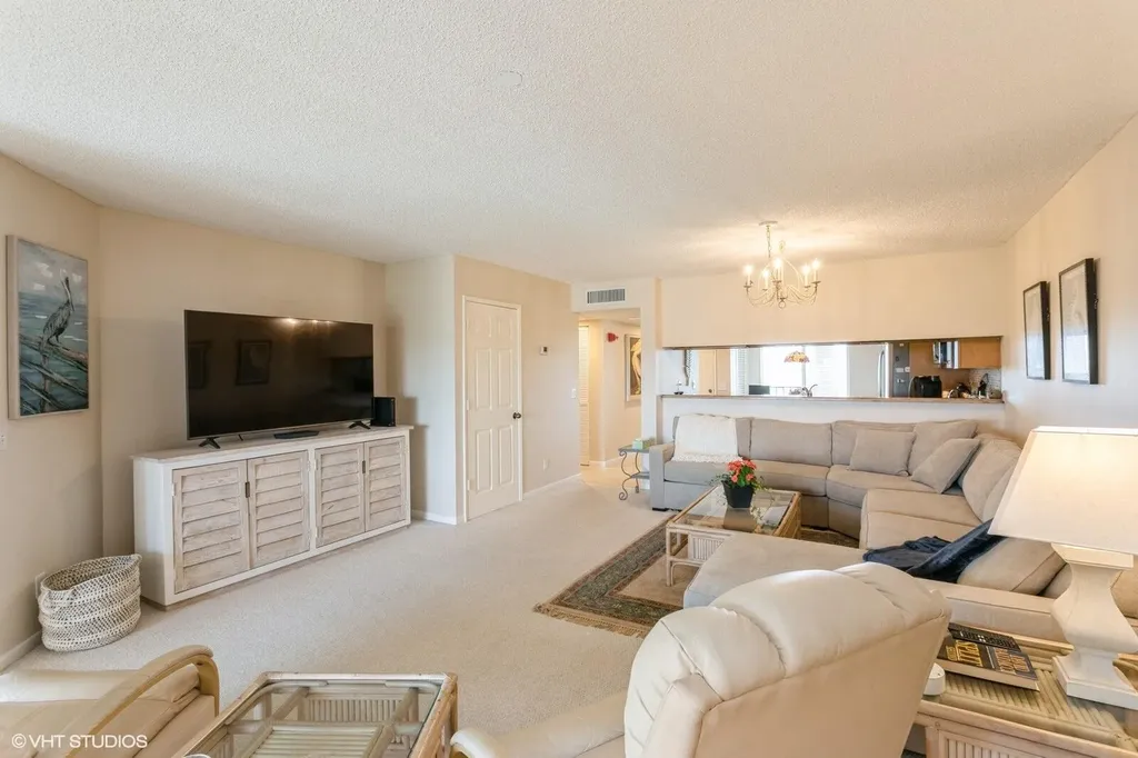 275 Palm Avenue Jupiter FL 33477