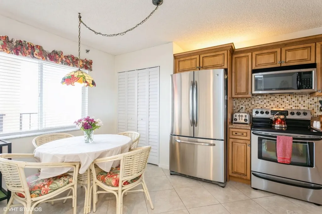 275 Palm Avenue Jupiter FL 33477