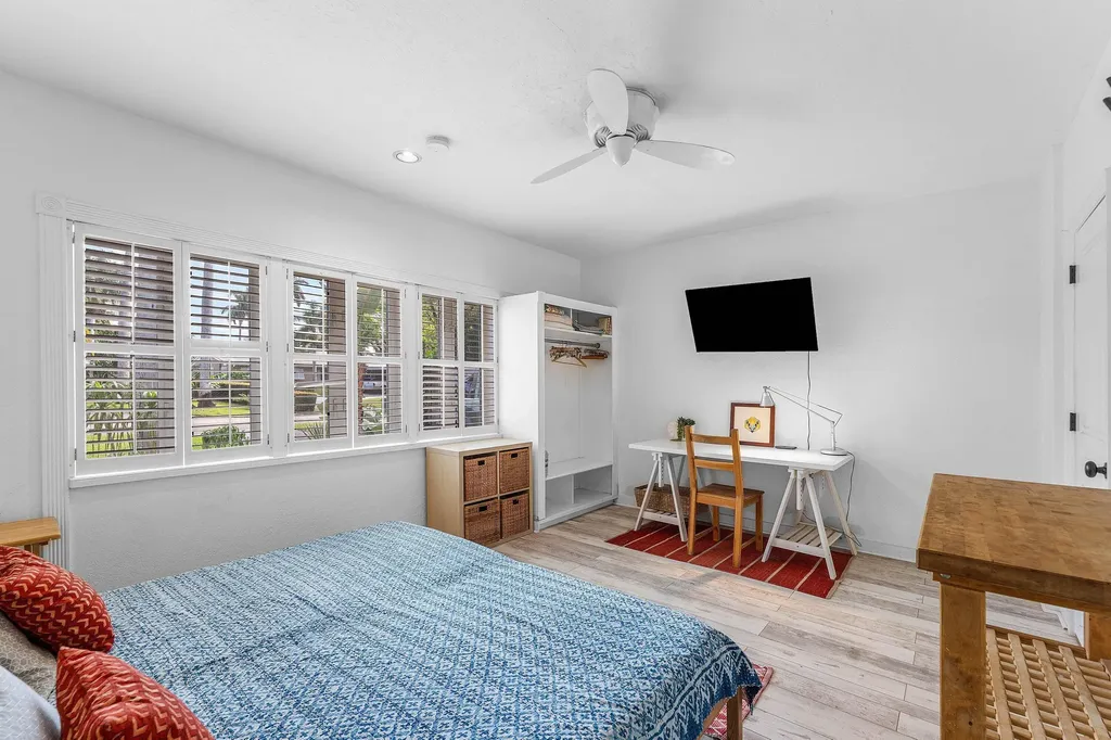 2573 SW 30th Terrace Fort Lauderdale FL 33312