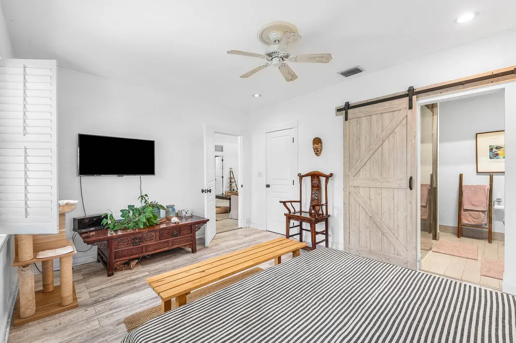 2573 SW 30th Terrace Fort Lauderdale FL 33312