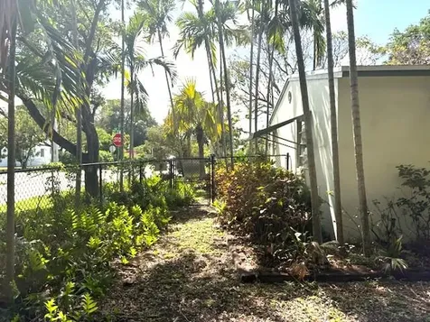 511 SW 2nd Avenue Dania Beach FL 33004