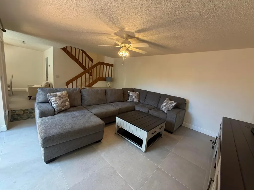825 Center Street Jupiter FL 33458