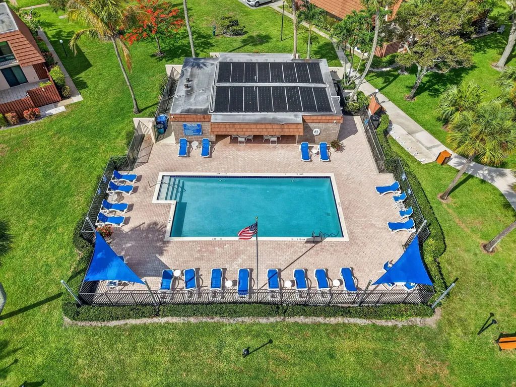825 Center Street Jupiter FL 33458