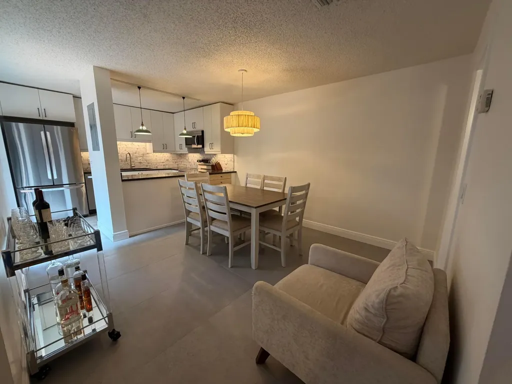 825 Center Street Jupiter FL 33458