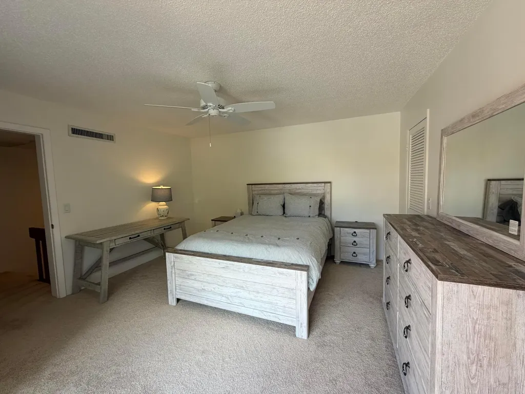 825 Center Street Jupiter FL 33458