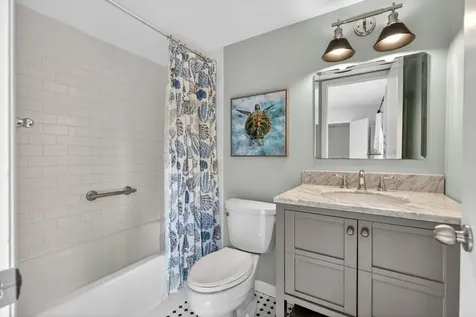 825 Center Street Jupiter FL 33458