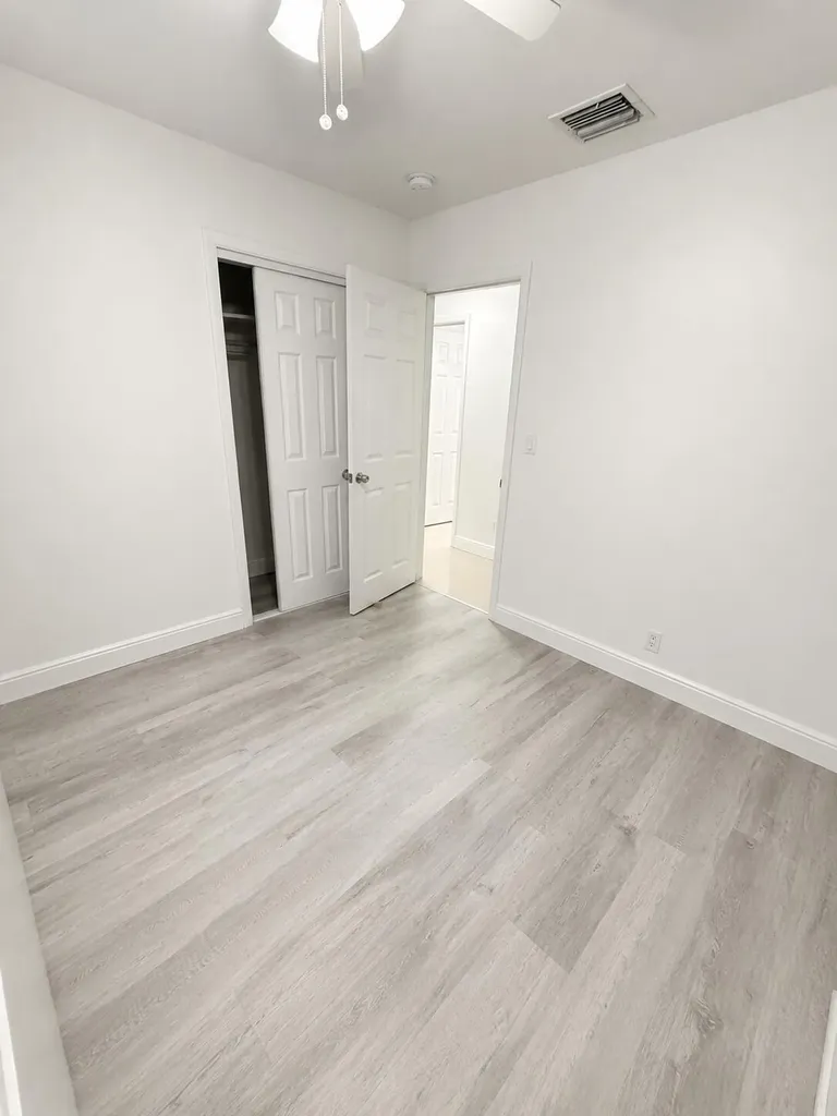 3111 N 66th Avenue Hollywood FL 33024